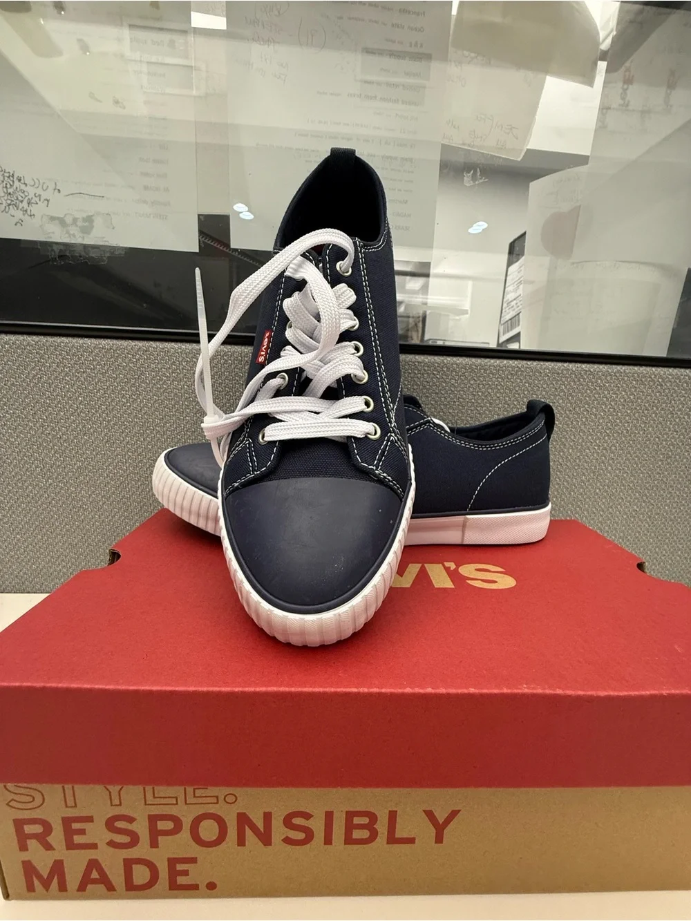 Levies  men’s size 9.5  width M  Anikin canvas sneakers